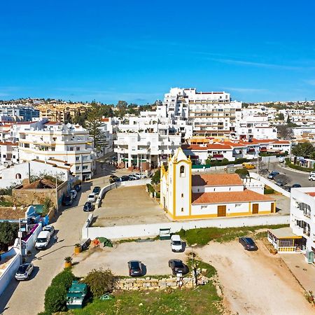 Bright And Central Apartment - Praia Da Luz Exterior photo